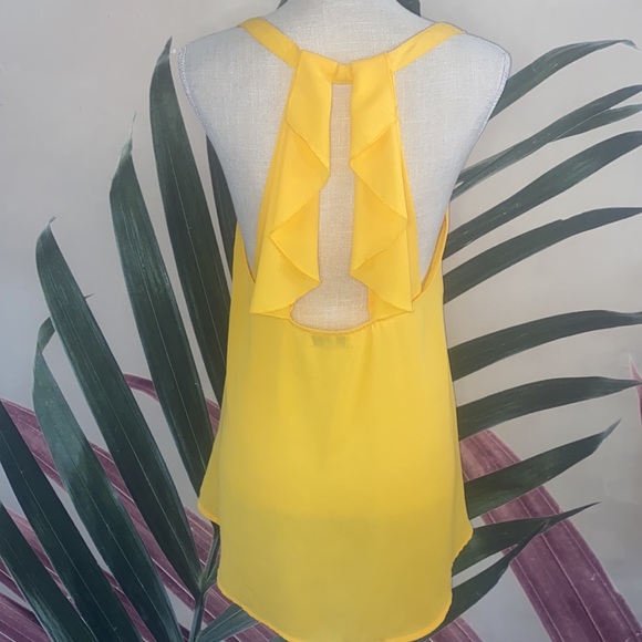 Cecico Open Back Blouse - Picture 1 of 8